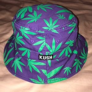 NEONLIGHTS KUSH Bucket Hat